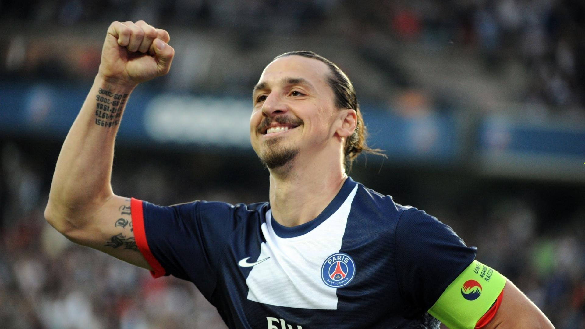 国际足联重拳出击！多名球员因违规遭禁赛，俱乐部收到巨额罚单