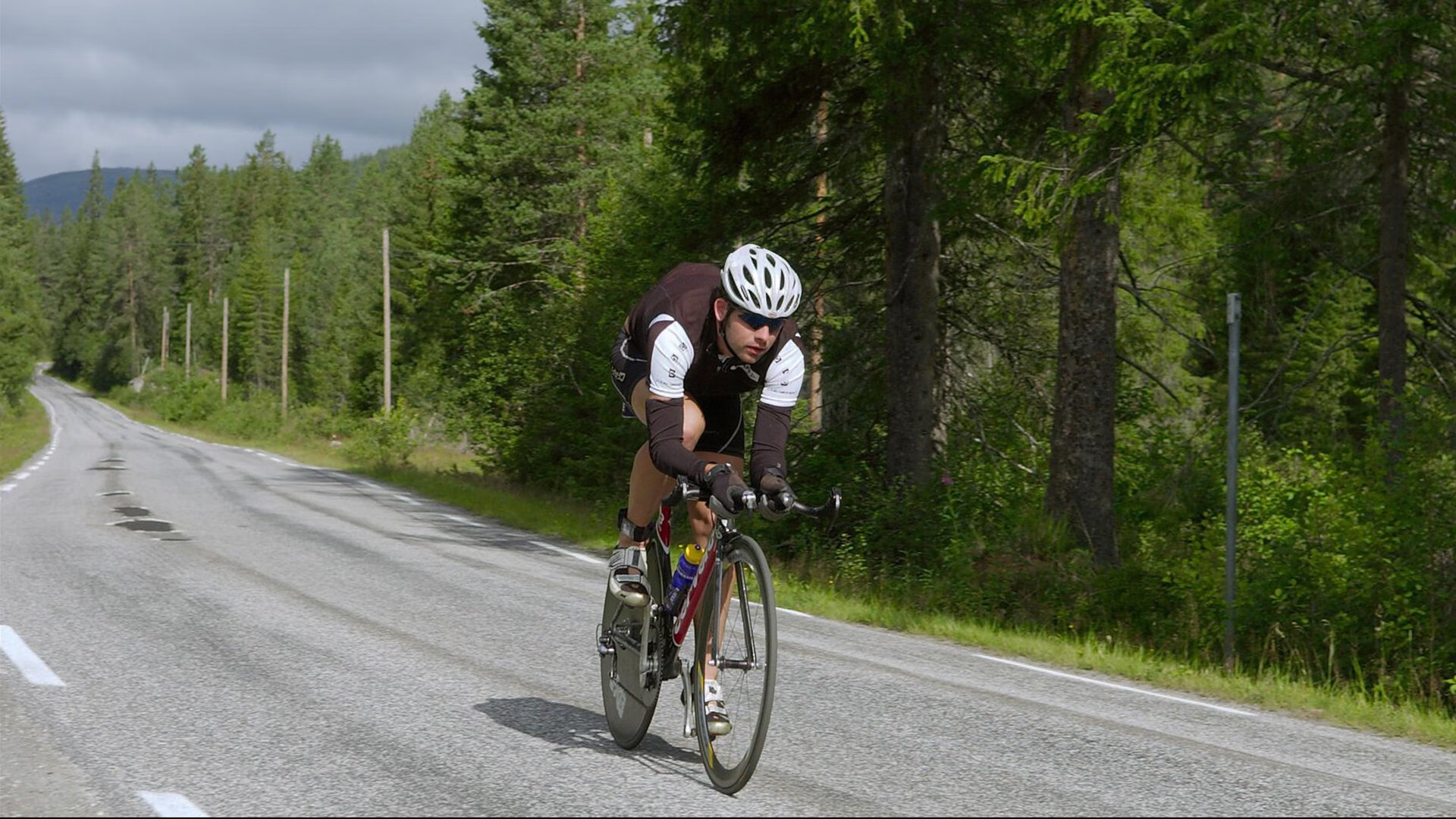体育仲裁裁决引发争议，运动员权益保障再成焦点